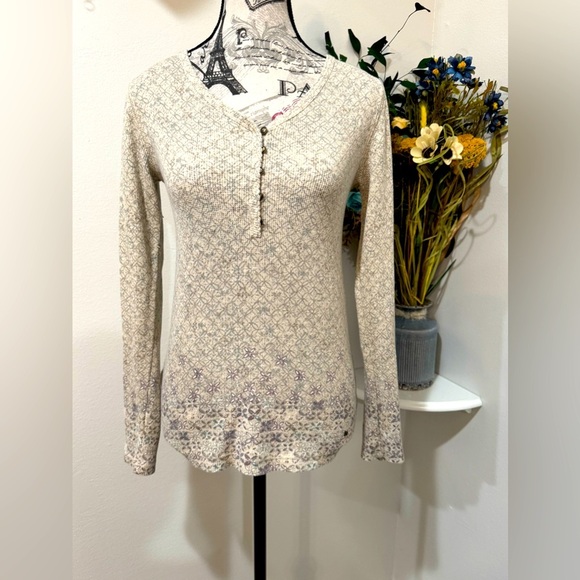 Eddie Bauer Cream Patterned Henley Style Long Sleeve Thermal size Small - Picture 1 of 7